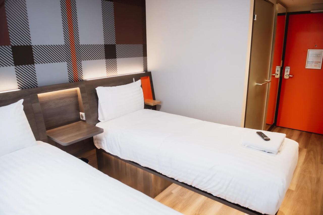 Easyhotel Paris Nord Aubervilliers Exterior foto