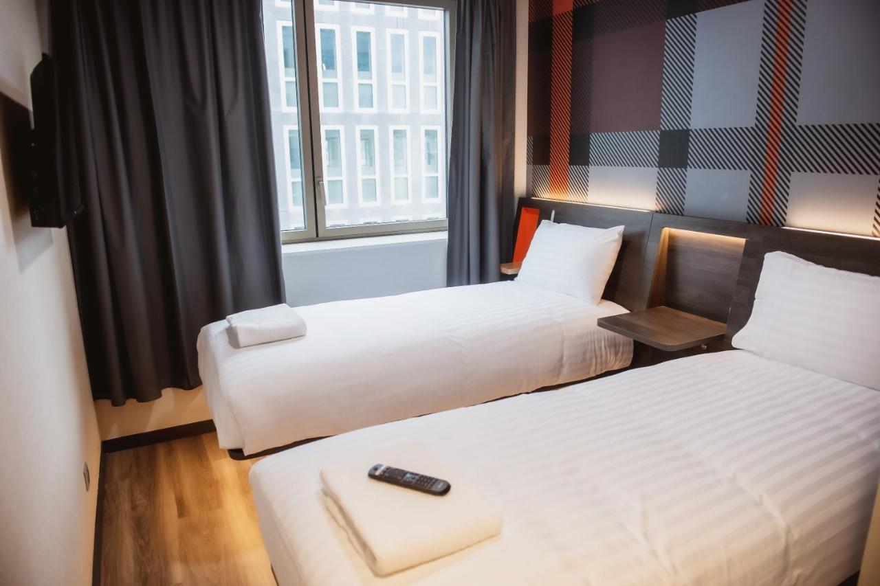 Easyhotel Paris Nord Aubervilliers Exterior foto